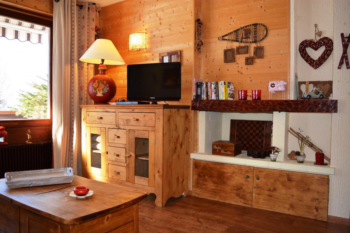 Séjour avec télévision/Living room with a television-Dodes-Le Grand-Bornand