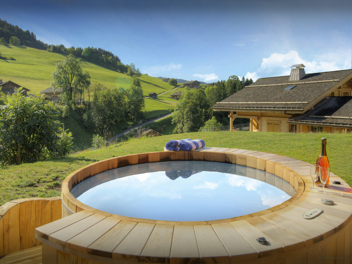 Jacuzzi
