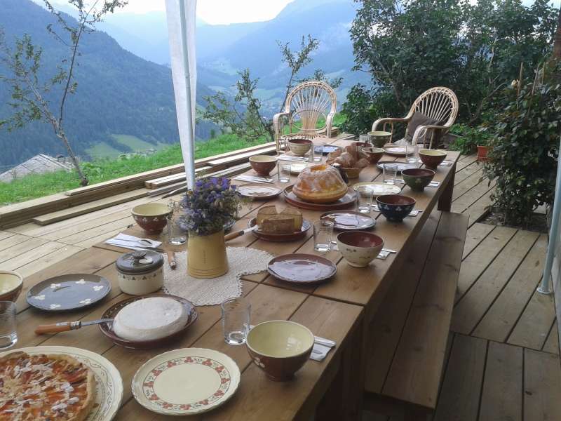 gouter-a-la-ferme-grand-bornand-haute-savoie