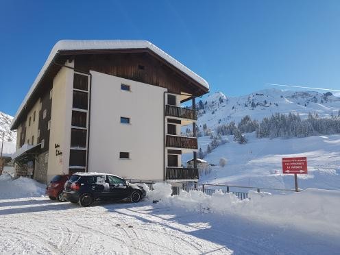 location appartement ski le chinaillon residence vardase