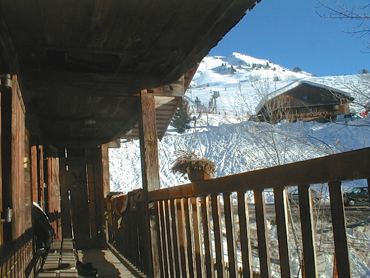vieux-moulin-jdb-hiver-balcon-240838