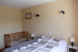 Chambre avce it double/Bedrooom with a double bed-Fleur des Alpes n°5-Le Grand-Bornand