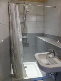Salle de bain avec douche/Bathroom with a shower-Petit Chalet-Le Grand-Bornand