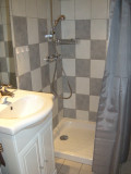 Salle de bain avec douche/Bathroom with a shower-Duche n°103-Le Grand-Bornand