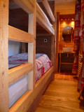 Chambre avec lits superposés/Bedroom with bunk beds-Au Bon Vieux Temps n°2-Le Grand-Bornand