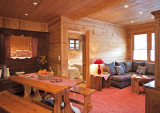 Séjour avec canapé/Living room with a sofa-Cortina n°2-Le Grand-Bornand