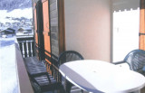 Balcon avec salon de jardin/Balcony with garden furniture-Charvin n°3-Le Grand-Bornand