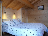 Chambre lit double/ Bedroom - Chalet la Perle des Neiges - Le Grand-Bornand