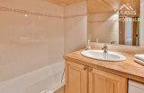 _clients_227445001_photos_17o_2002703