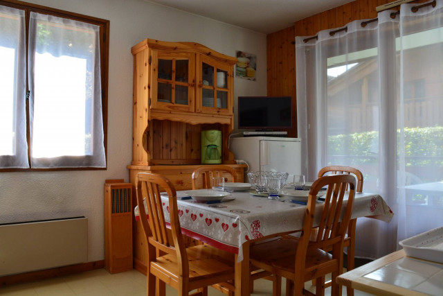 _clients_227445002_photos_12015a_3831613
