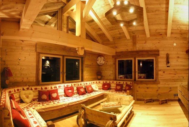 chalet de mano 7 pieces 15 personnes au village grand bornand